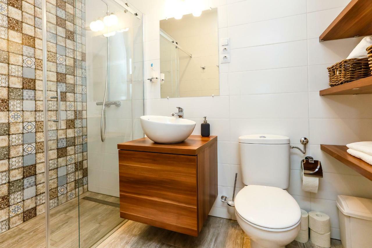 D8 Design Apartment & Studio Eger Zewnętrze zdjęcie