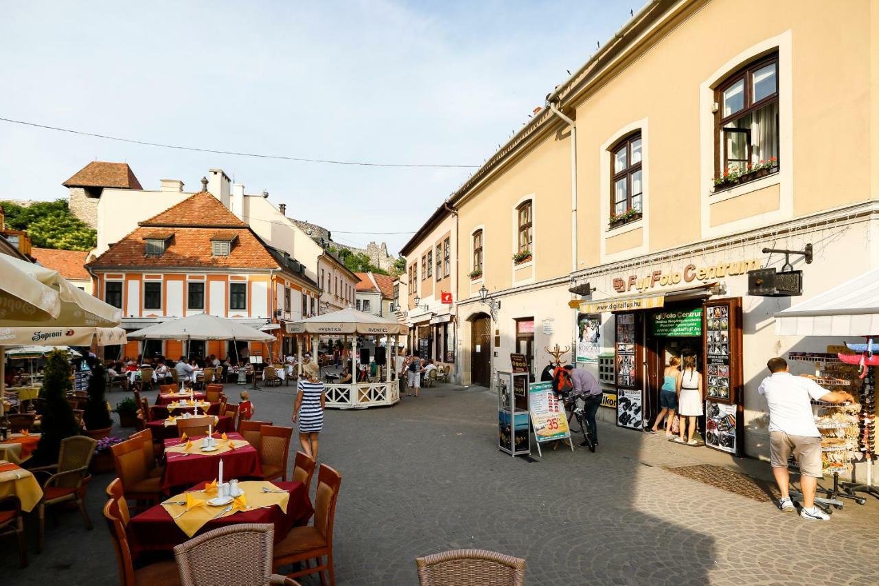 D8 Design Apartment & Studio Eger Zewnętrze zdjęcie
