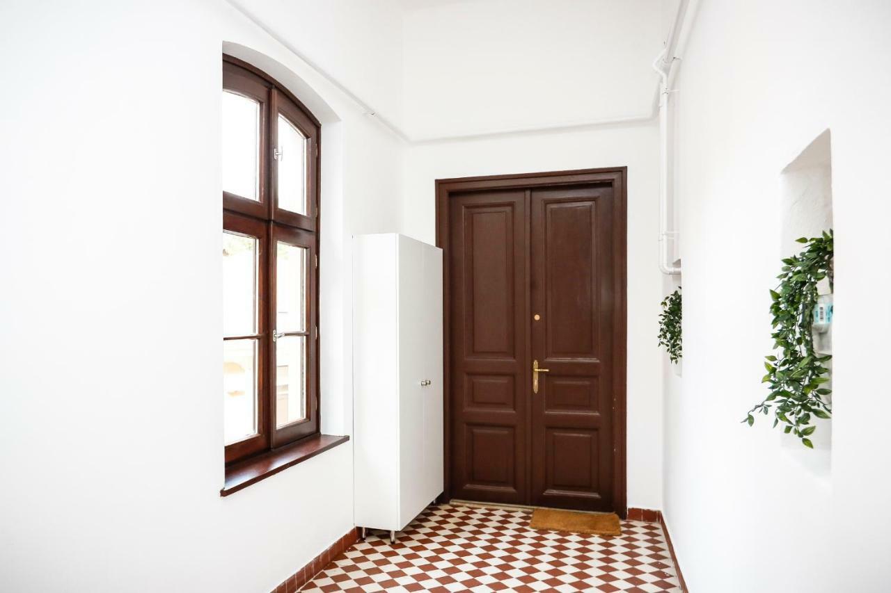 D8 Design Apartment & Studio Eger Zewnętrze zdjęcie